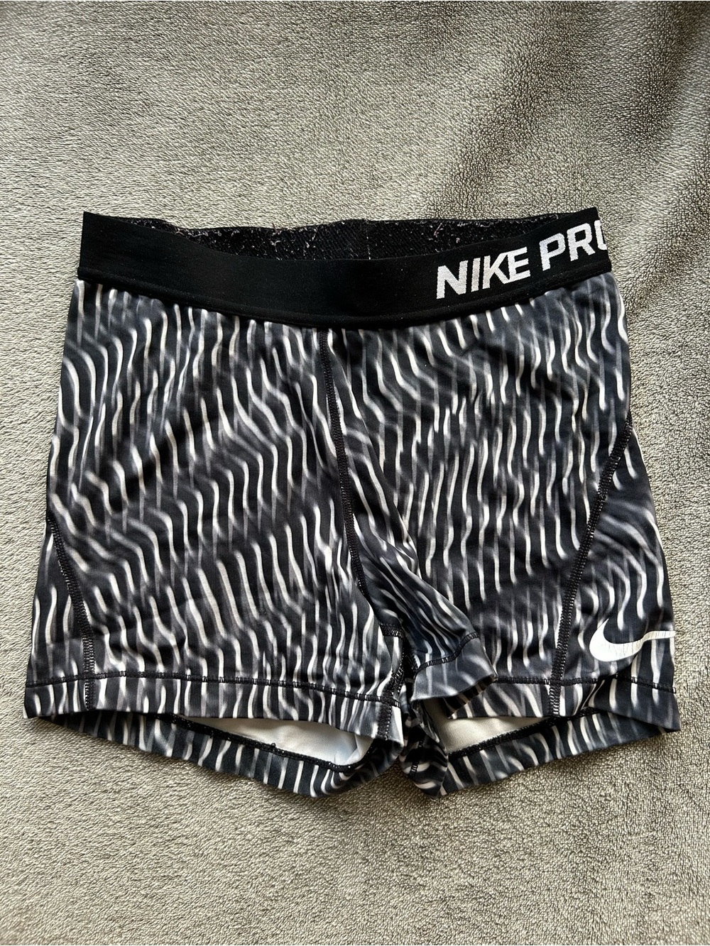 Nike Pro Shorts - Black And White Pattern
